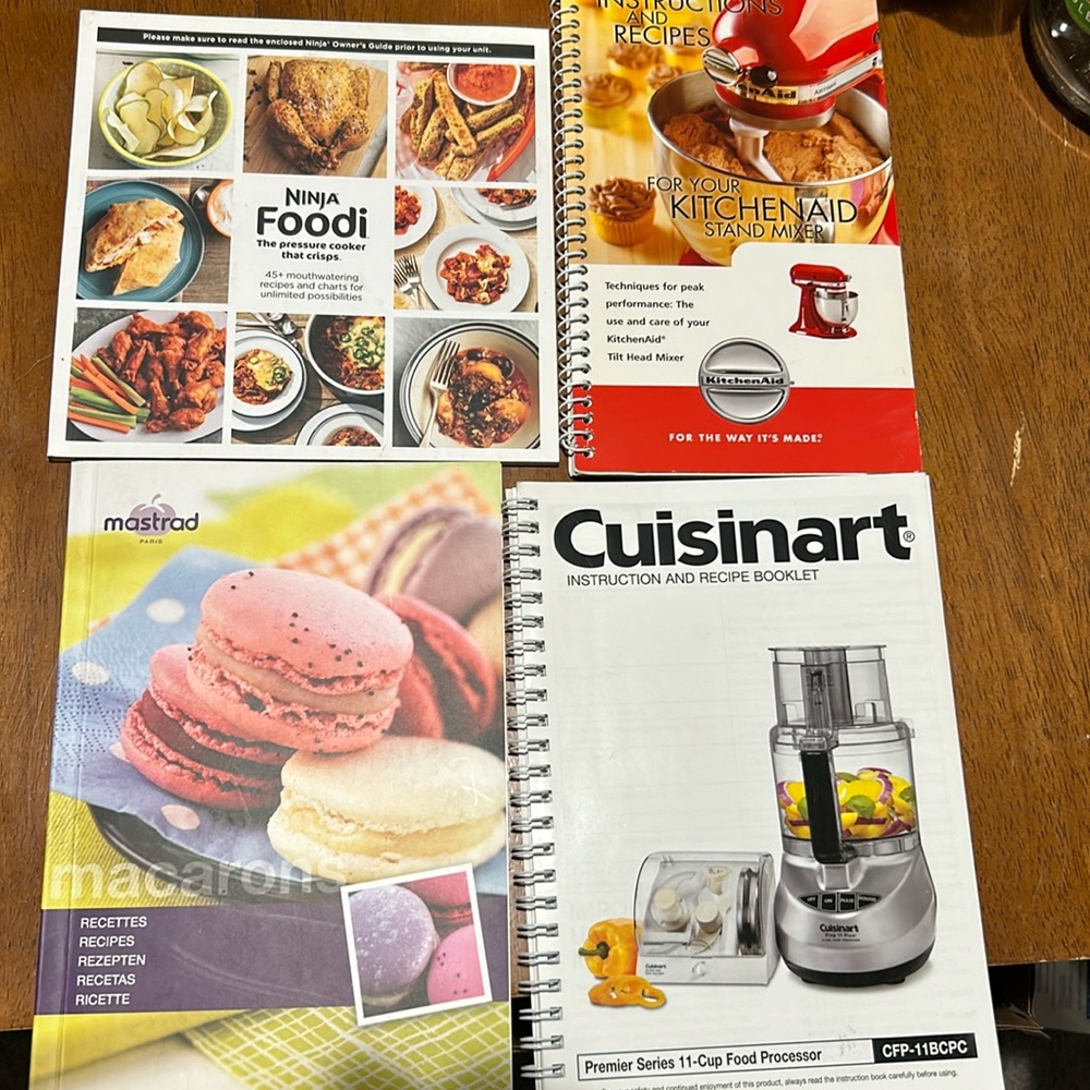 Cookbook / instructional booklet bundle